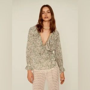 NWT Mango Floral Blouse with Ruffles Size US 4
